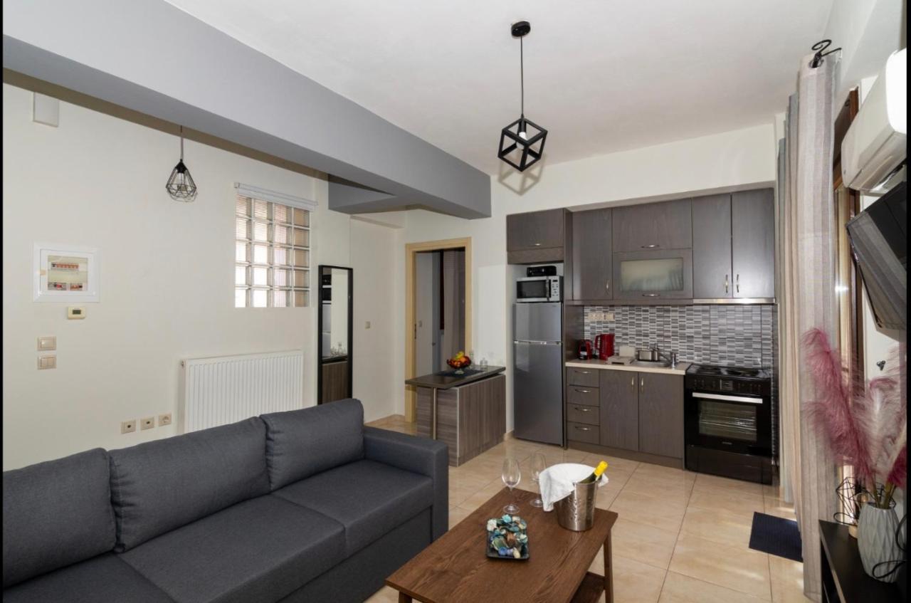 Callisto Apartment